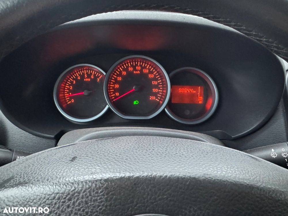 Dacia Lodgy 1.2 TCe 115 CP Stepway - 12