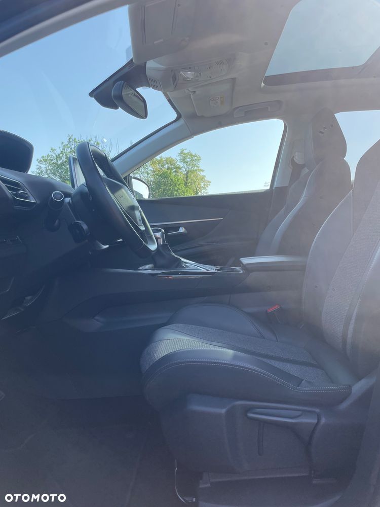 Peugeot 3008 - 19