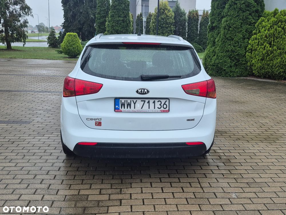 Kia Ceed - 5