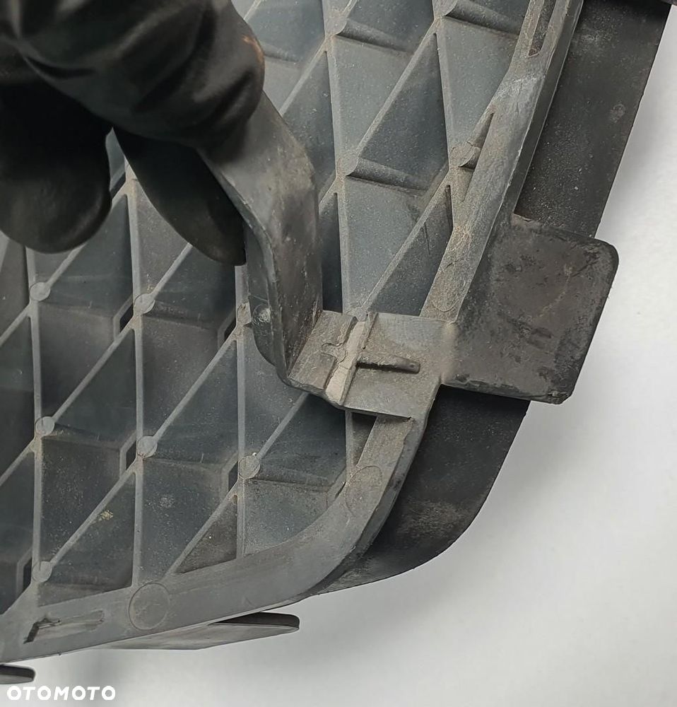 GRILL ATRAPA ZDERZAKA PRZÓD FORD FOCUS C-MAX MK1 3M5J-R8200-AAW - 8