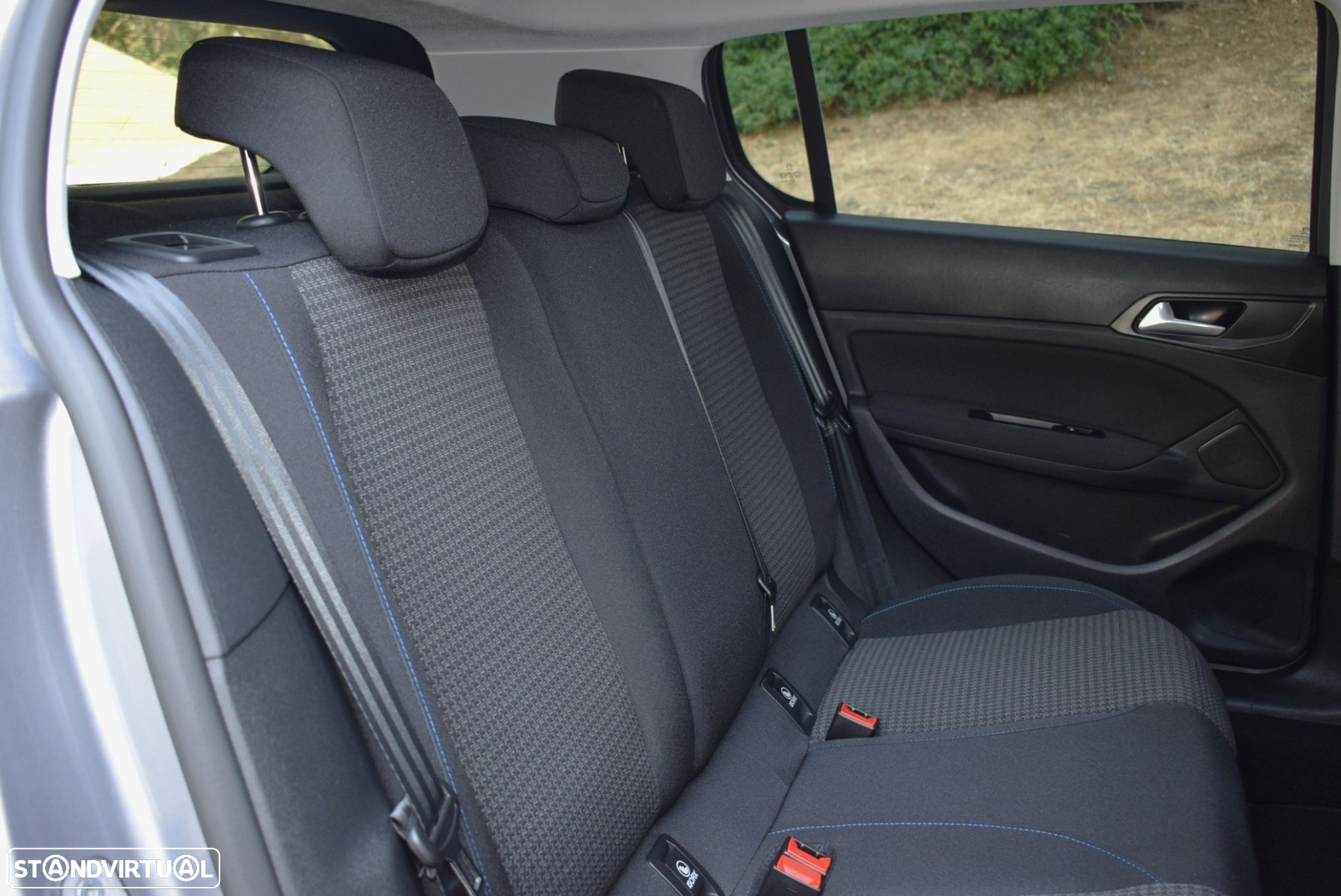 Peugeot 308 1.2 PureTech Style - 43