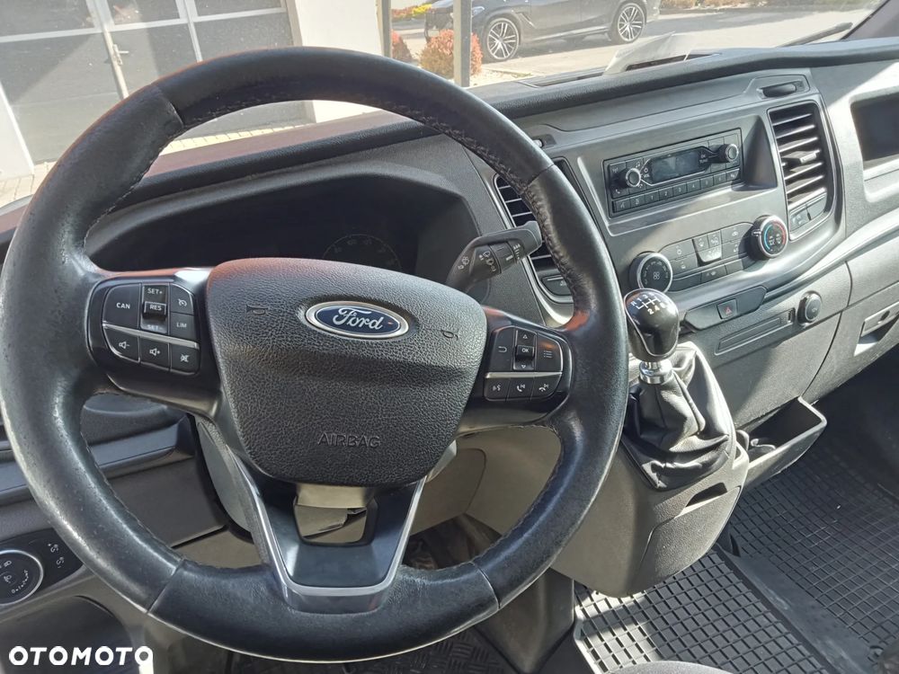 Ford Tranzit - 12