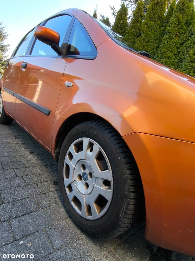 Fiat Idea 1.9 Multijet Dynamic - 10