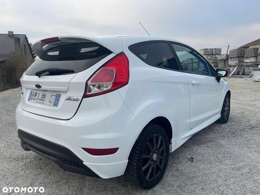 Ford Fiesta 1.0 EcoBoost SYNC Edition - 5