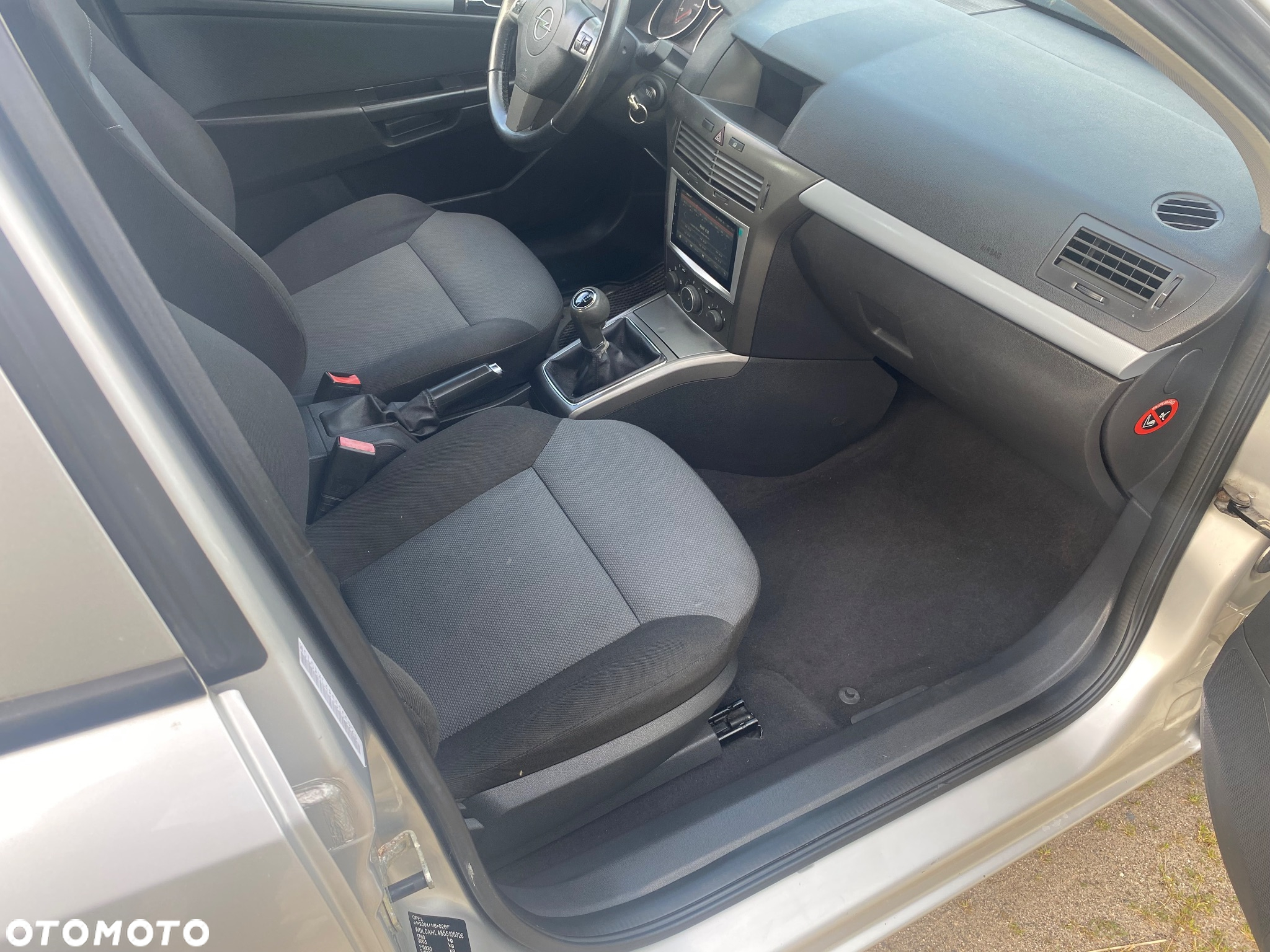 Opel Astra 1.6 Cosmo - 8
