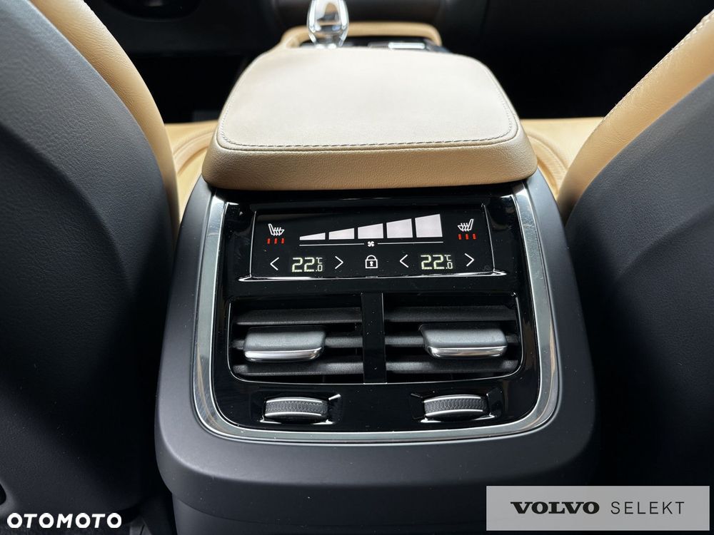 Volvo XC 90 - 15