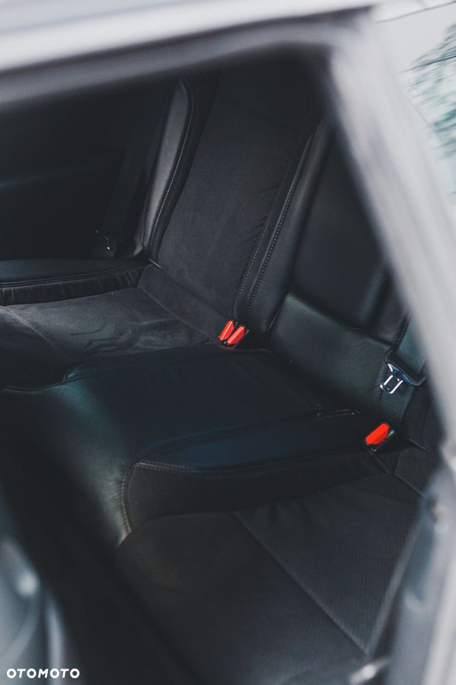 Dodge Challenger 5.7 R/T - 26