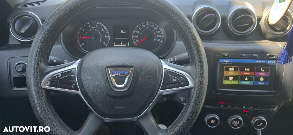 Dacia Duster TCe 150 GPF Prestige jante 17" - 11