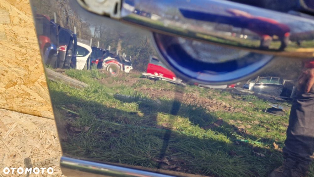 VW TOURAN 03-10  DRZWI PRZÓD PRAWY PRAWA KOD LAK. LD5Q - 5