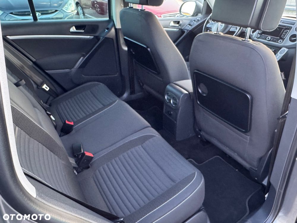 Volkswagen Tiguan 2.0 TDI DPF BlueMotion Technology Cup Sport & Style - 25