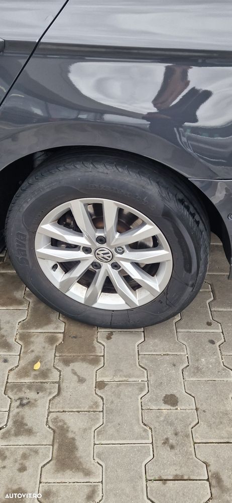 Volkswagen Passat 1.6 TDI (BlueMotion Technology) DSG Comfortline - 10