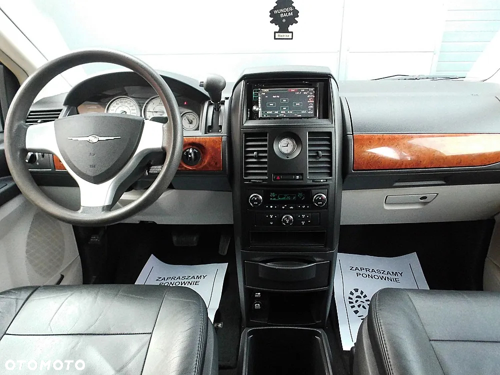 Chrysler Grand Voyager 2.8 CRD Limited - 12