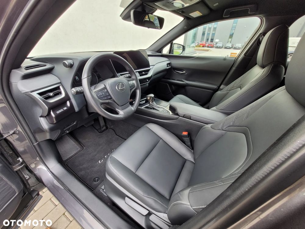 Lexus UX 250h GPF F Sport Design+ 2WD - 3