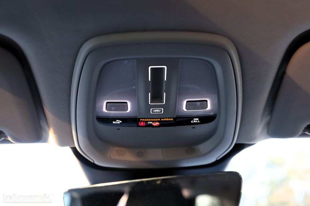 Volvo XC 60 2.0 T6 PHEV Inscription Expression AWD - 31