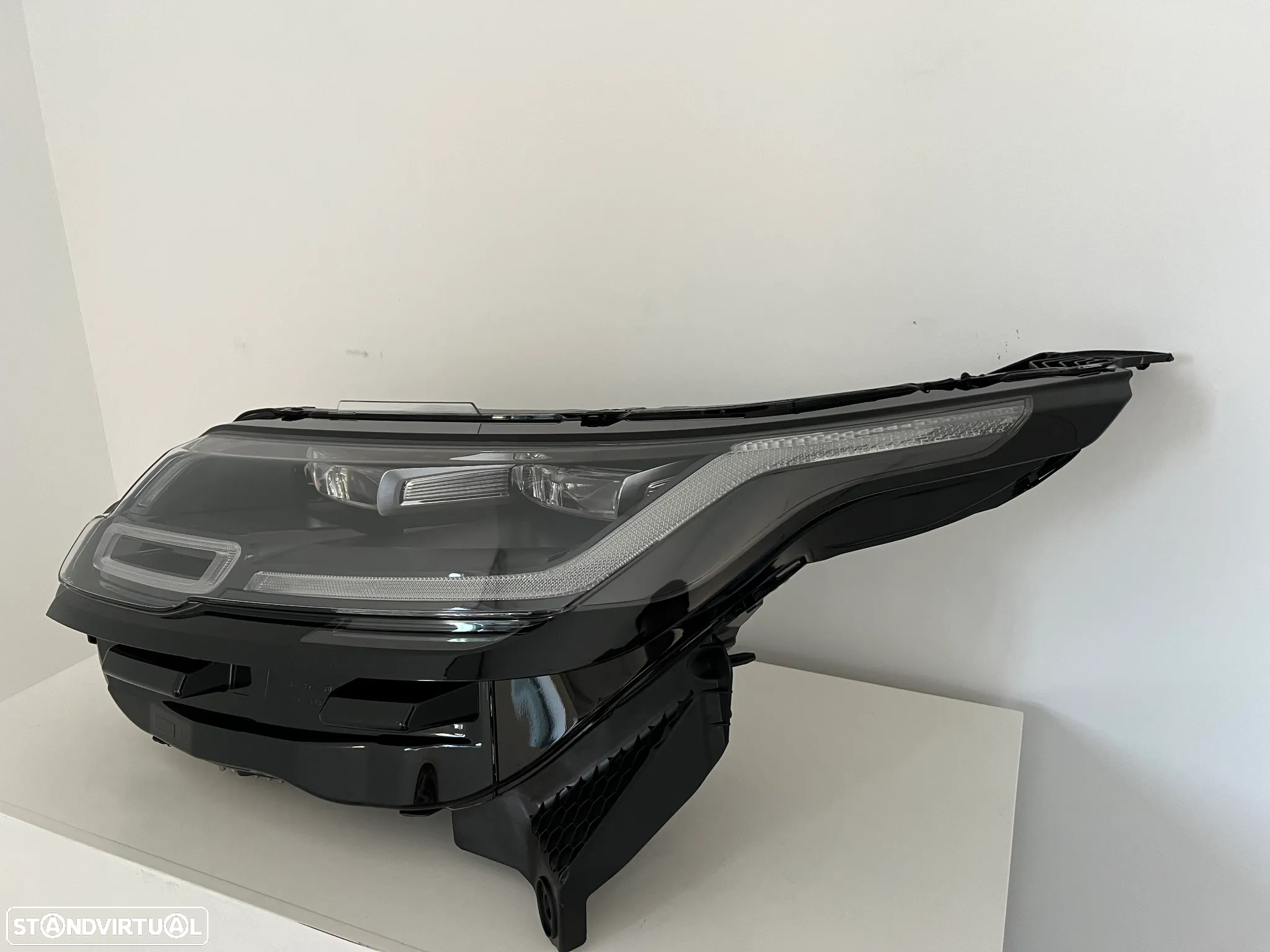 Farol Otica Original Range Rover Velar lado Esquerdo - 2