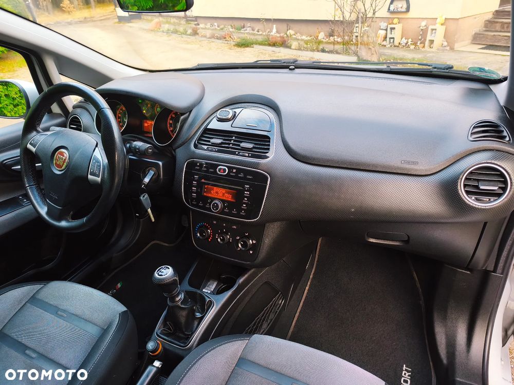 Fiat Punto Evo 1.4 8V Racing - 20