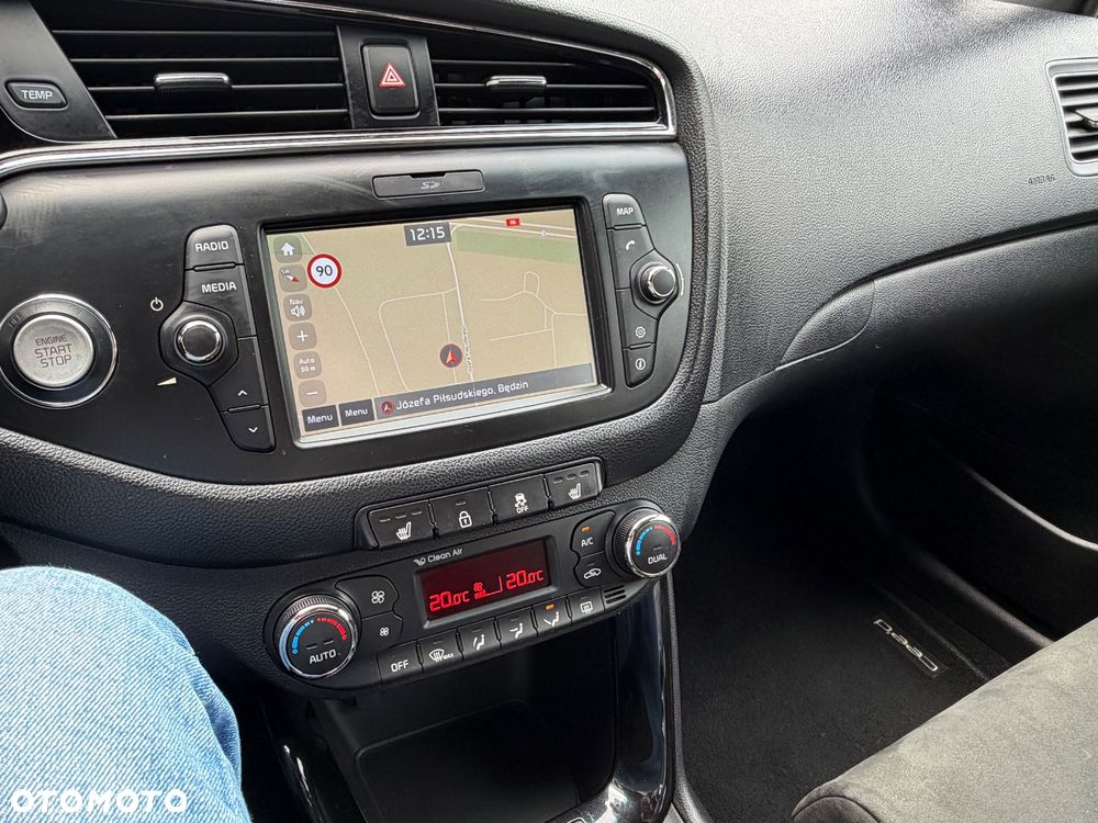 Kia Ceed 1.6 T-GDI GT - 11