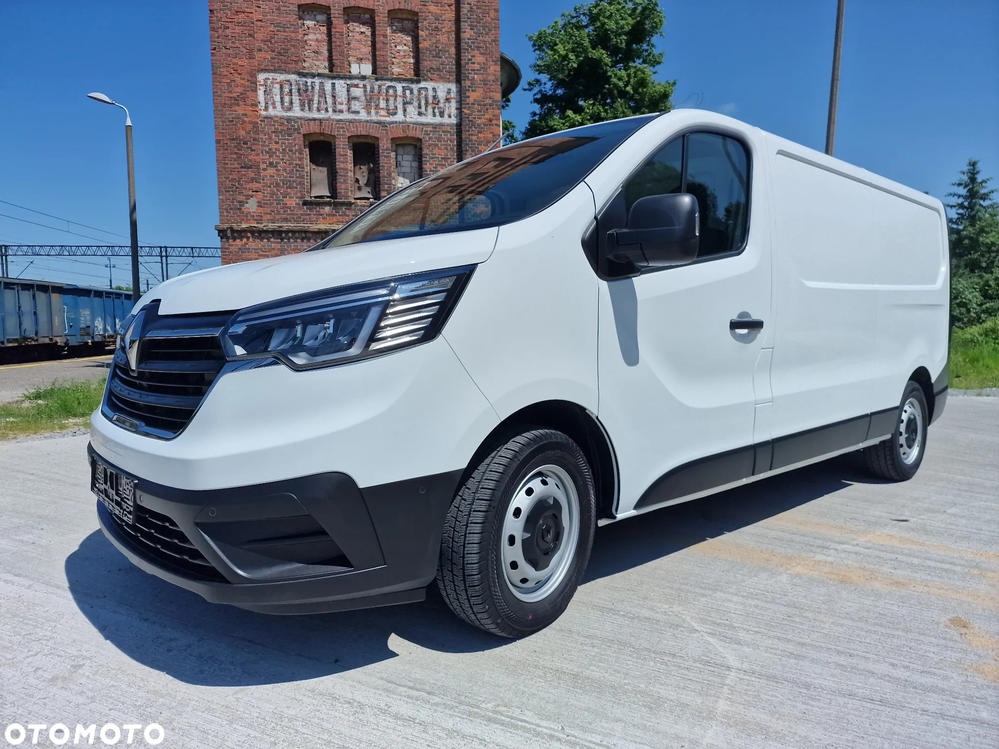 Renault Trafic - 18