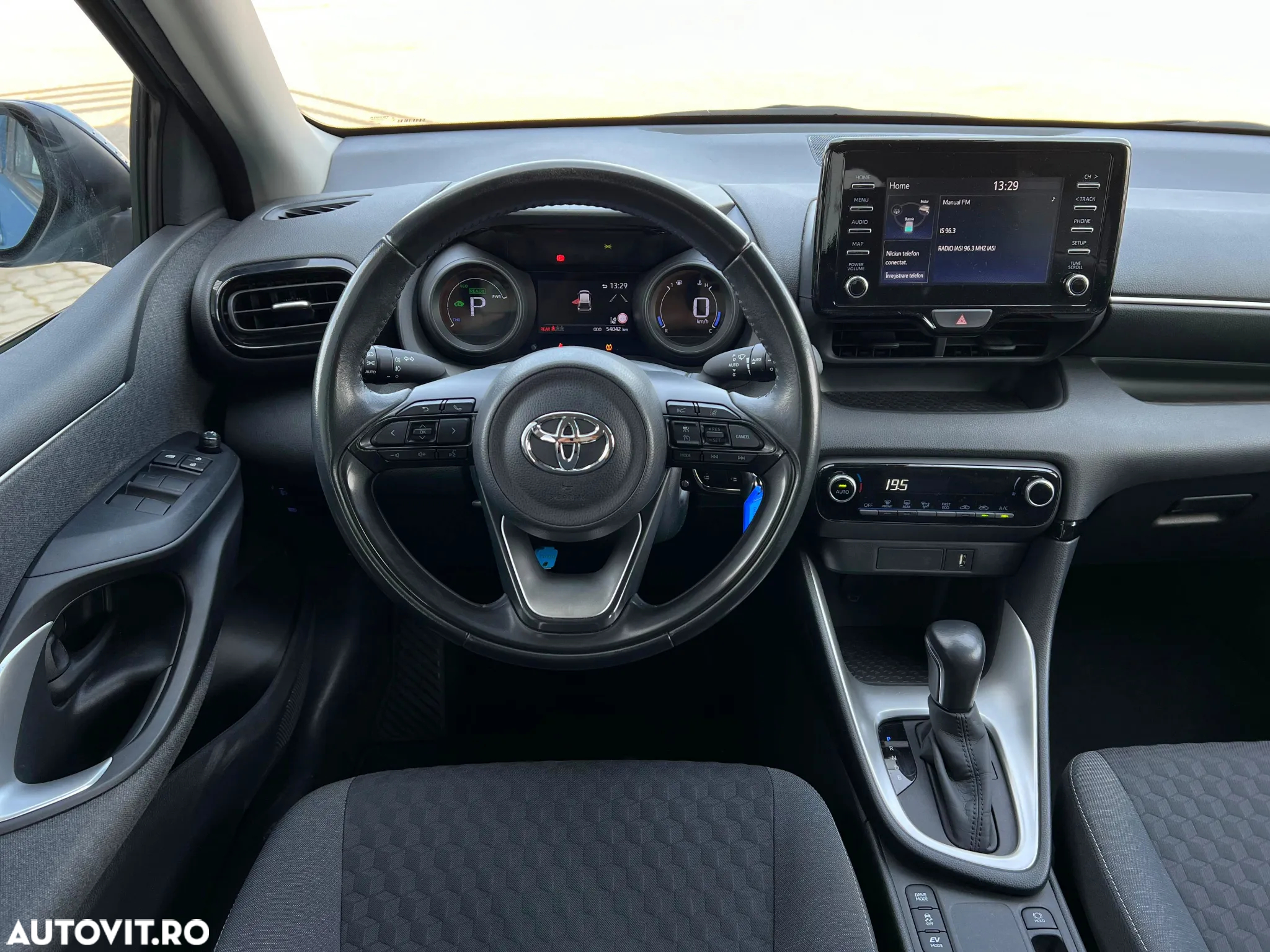 Toyota Yaris 1.5 116 CP HEV Dynamic - 22