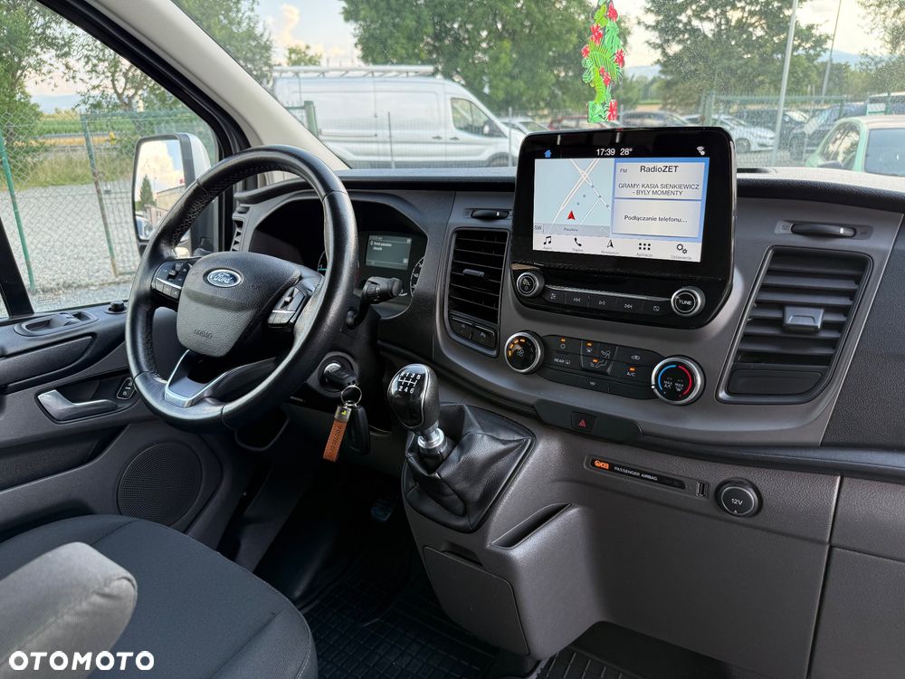 Ford Transit Custom - 19