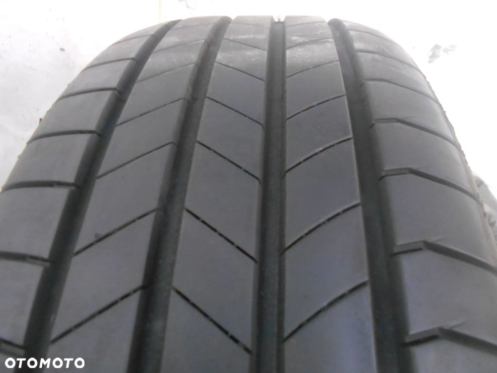 OPONY  215/60R17 KUMHO ECSTA PS71 DOT 1925 /  2424 6.8MM - 3