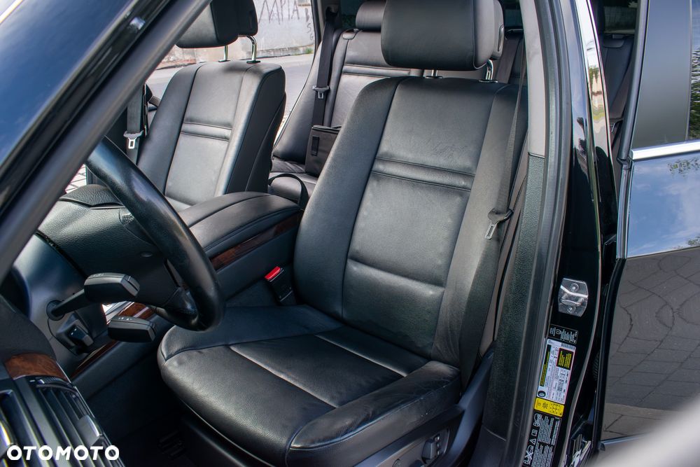 BMW X5 xDrive35i - 32