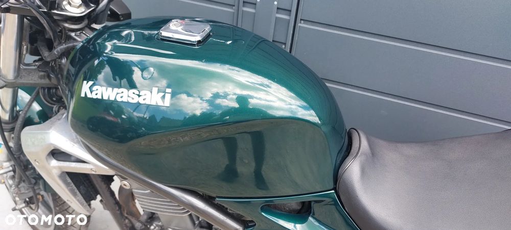 Kawasaki ER - 11