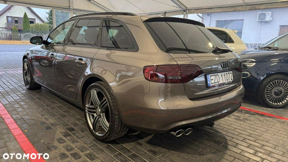 Audi A4 Avant - 26