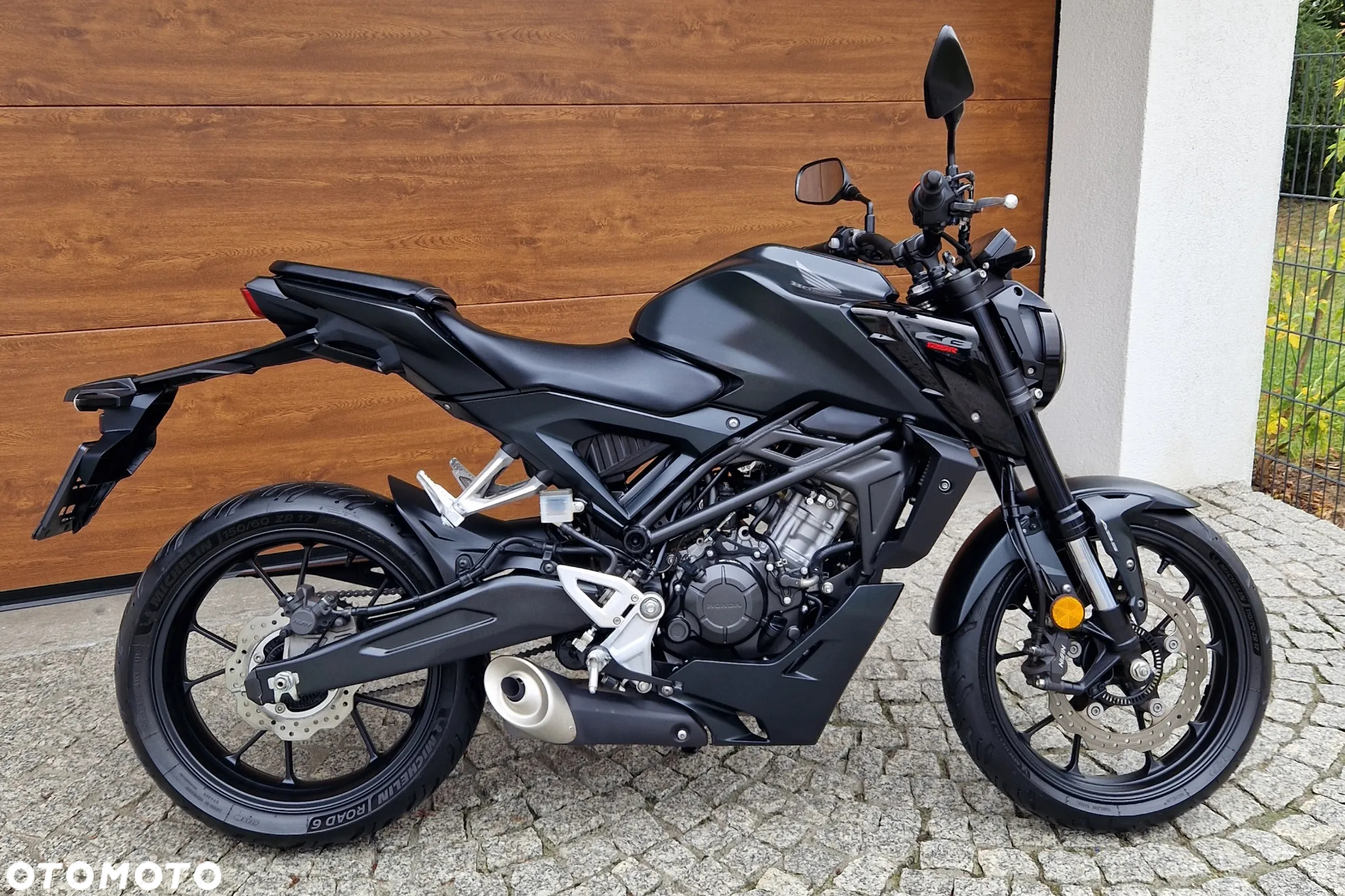 Honda CB - 2