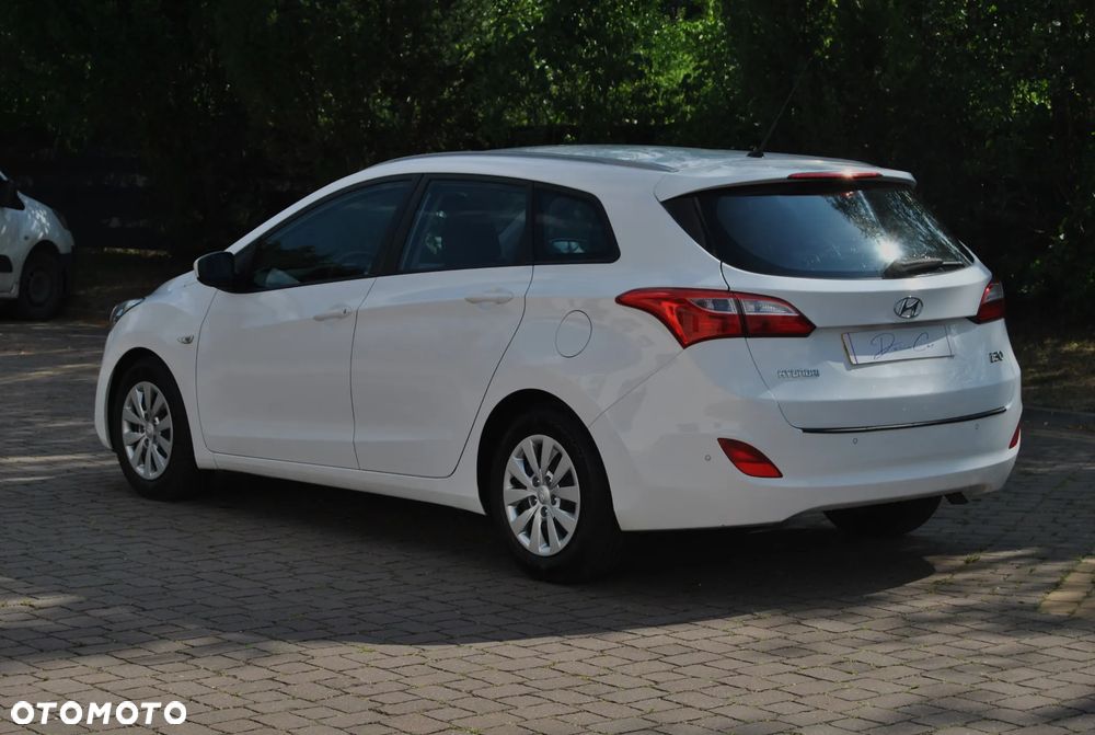 Hyundai i30 1.6 CRDi Style - 4