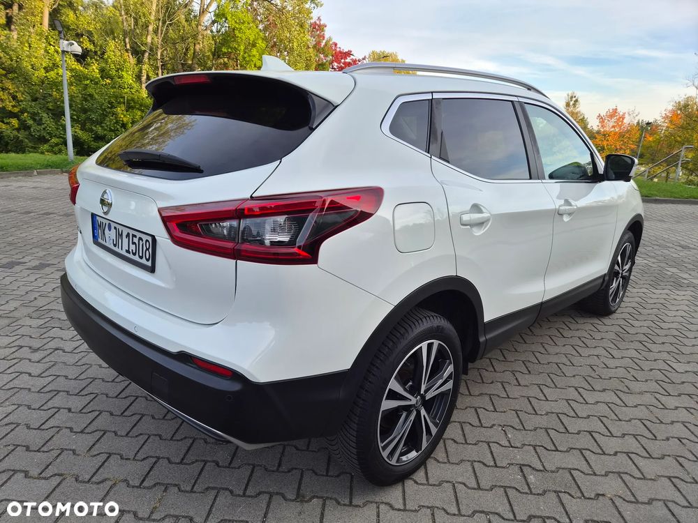 Nissan Qashqai 1.6 DIG-T N-Connecta - 7