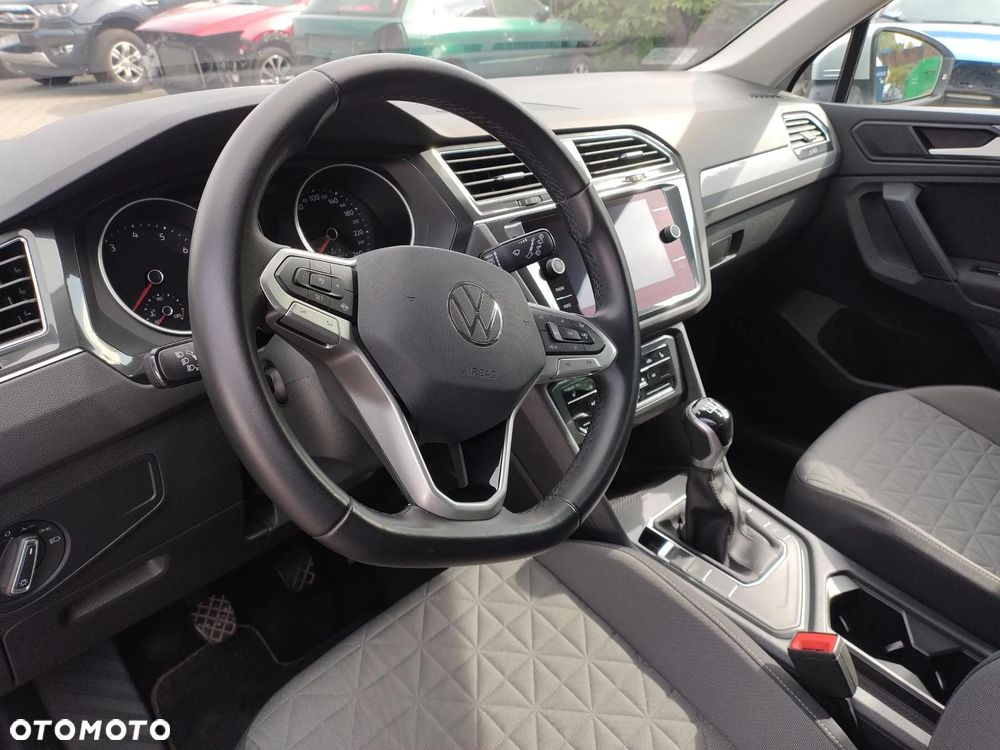 Volkswagen Tiguan 1.5 TSI EVO Life - 10