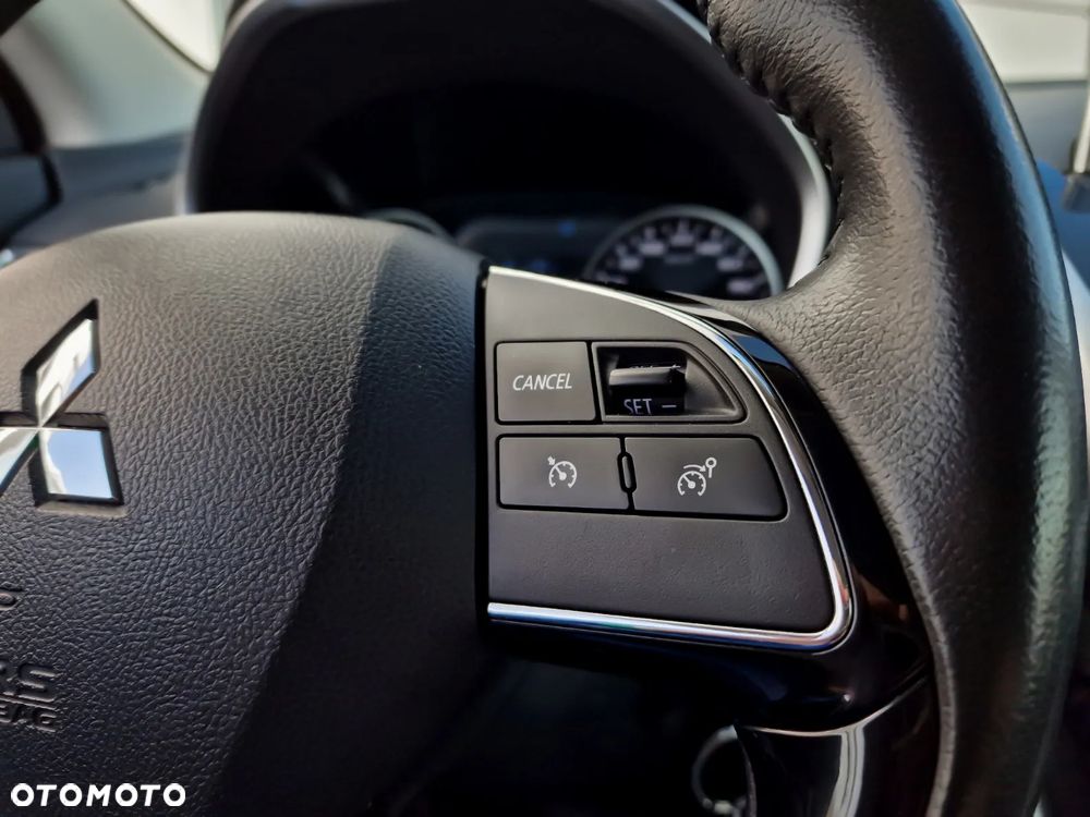 Mitsubishi Eclipse Cross 1.5 T Invite Plus CVT - 11