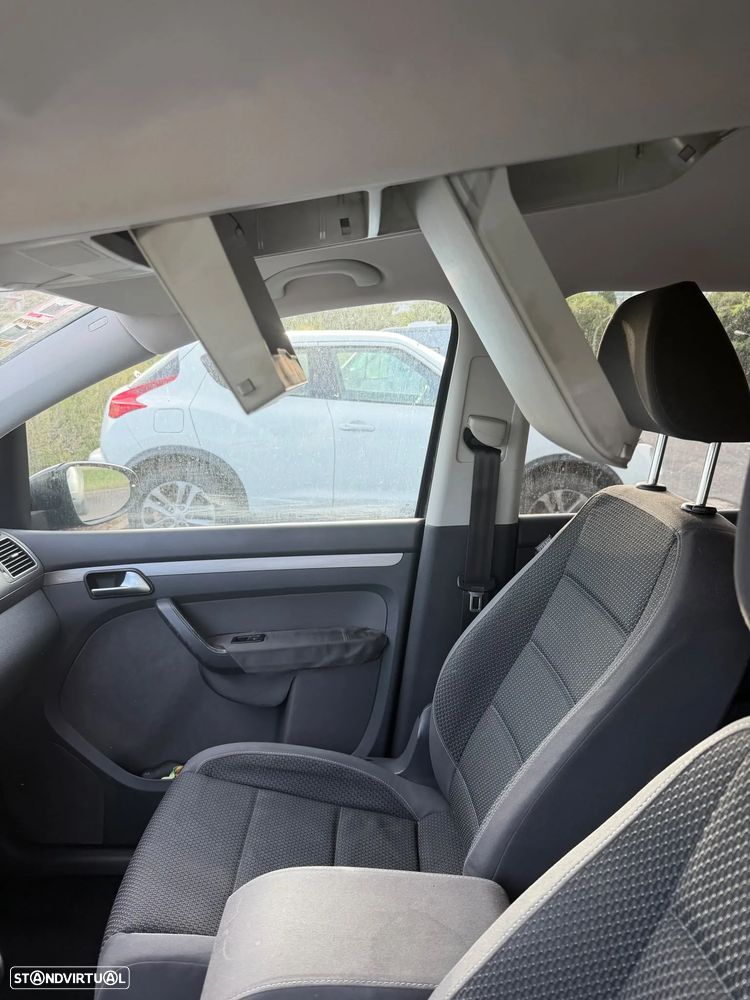 VW Touran 1.6 TDI Blue.Confortline 7L - 7