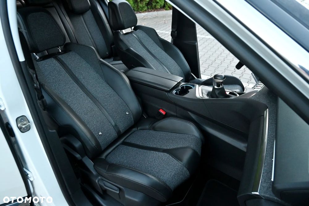 Peugeot 3008 BlueHDi 150 Stop & Start Allure - 30