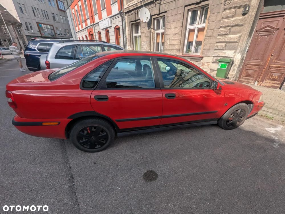 Volvo S40 1.6 - 4