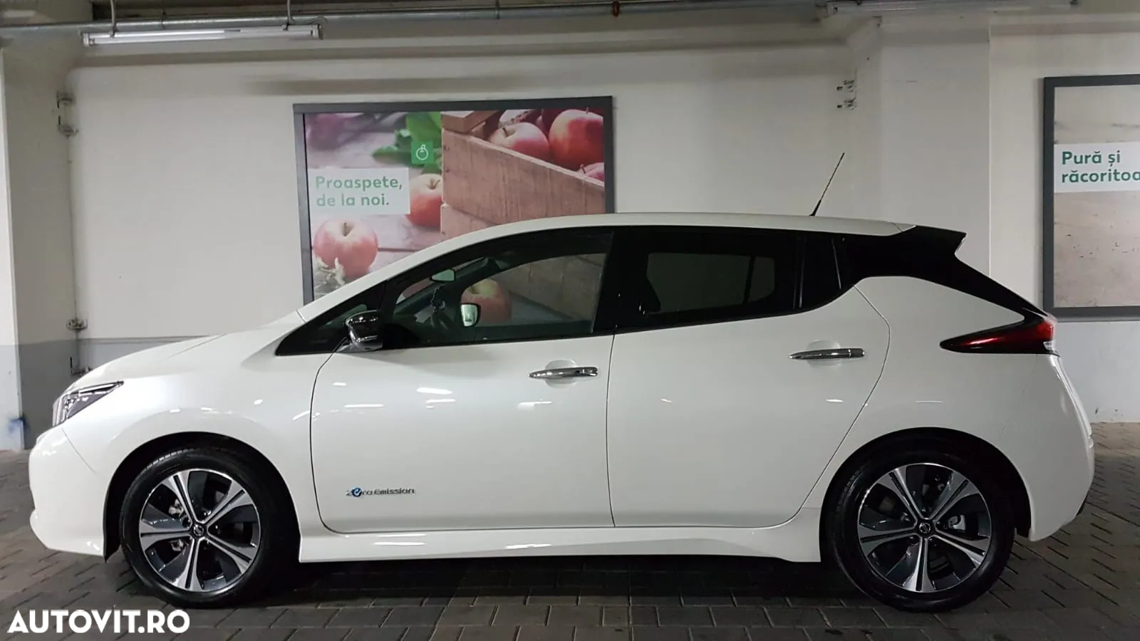 Nissan LEAF Tekna - 10