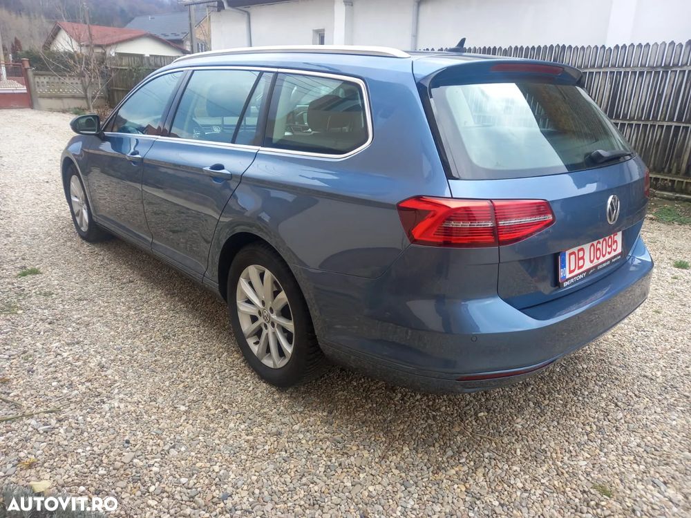 Volkswagen Passat 2.0 TDI (BlueMotion Technology) Comfortline - 4