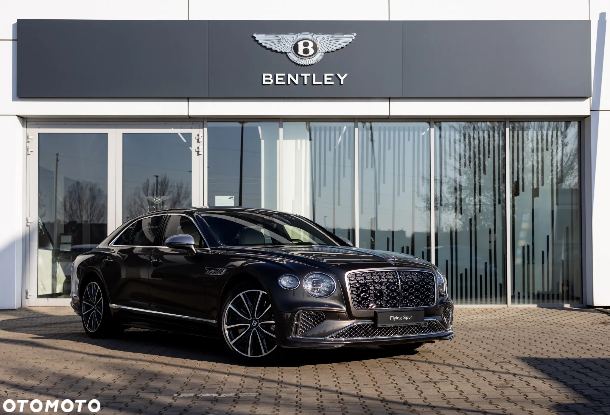 Bentley Flying Spur - 21