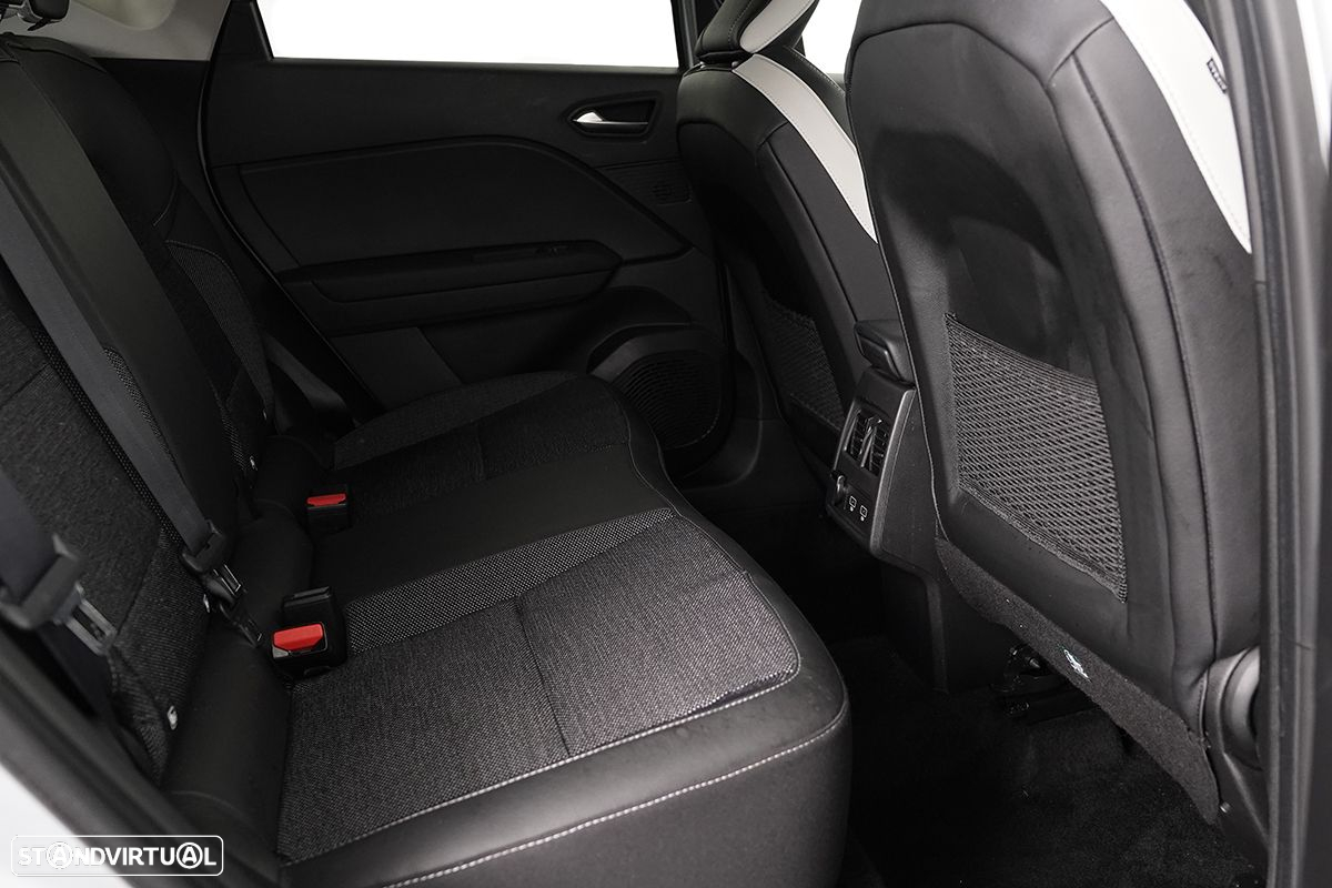 Renault Captur 1.0 TCe Techno Bi-Fuel - 23