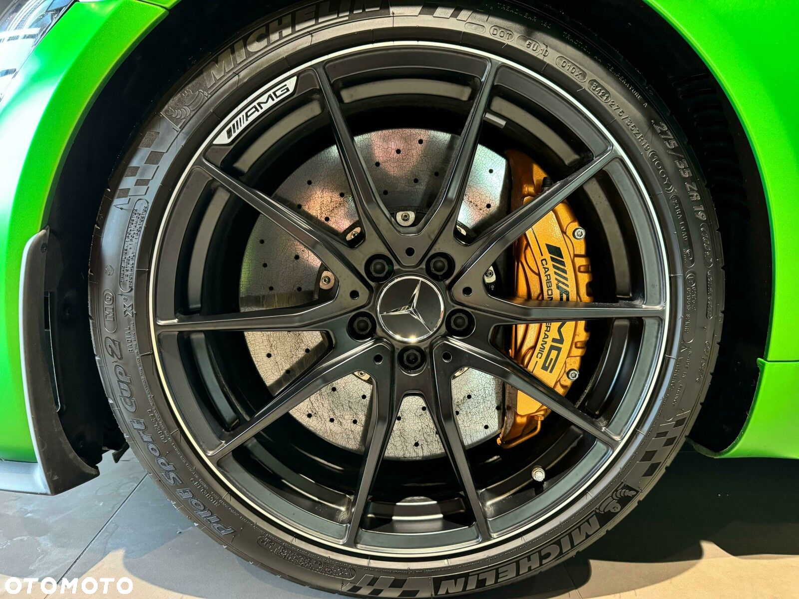 Mercedes-Benz AMG GT - 12