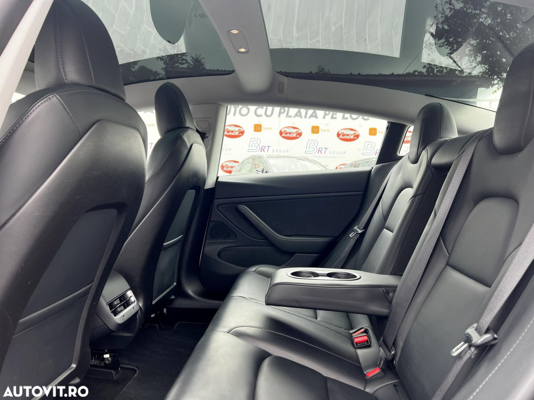 Tesla Model 3 - 11