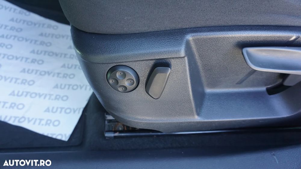 Volkswagen Sharan 2.0 TDI 4MOTION Blue Motion Style - 19