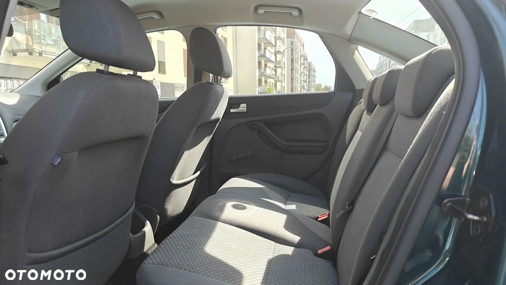 Ford Focus - 13