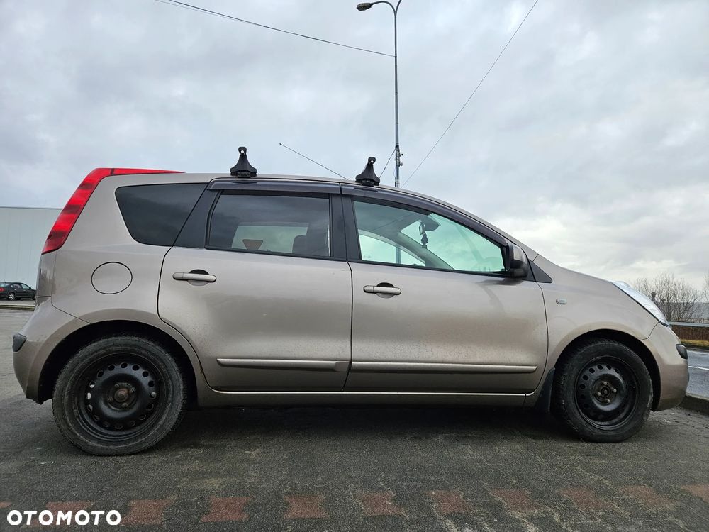 Nissan Note 1.6 Tekna - 9