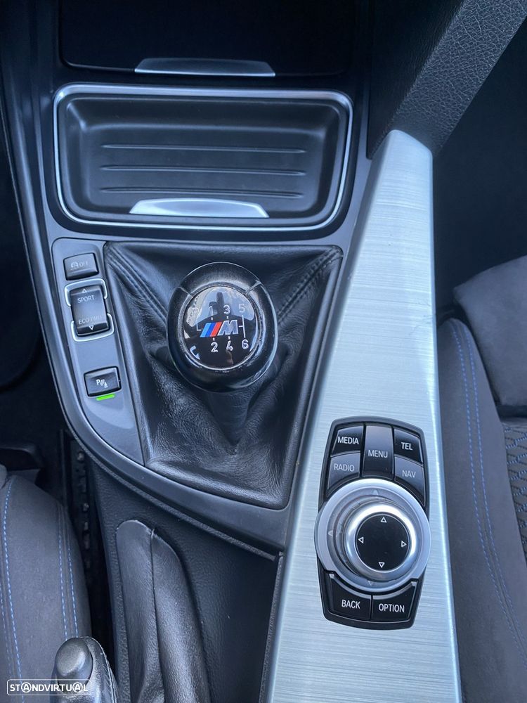 BMW 318 d Pack M - 30