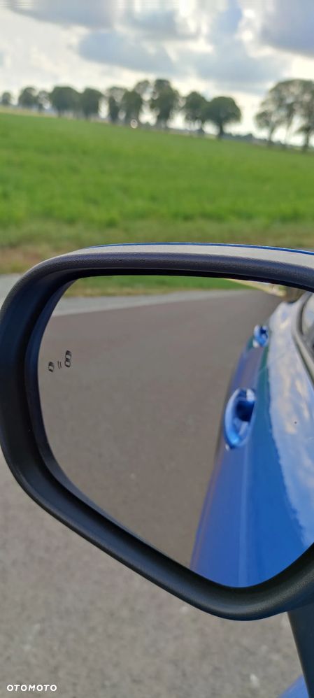 Ford Puma 1.0 EcoBoost Hybrid TITANIUM - 4