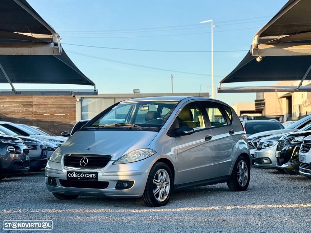 Mercedes-Benz A 150 Elegance Automatic - 3