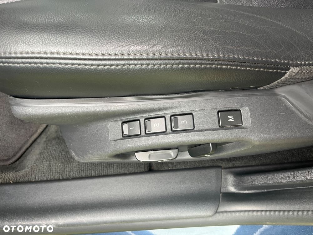 Volvo V60 D4 Drive-E Kinetic - 19