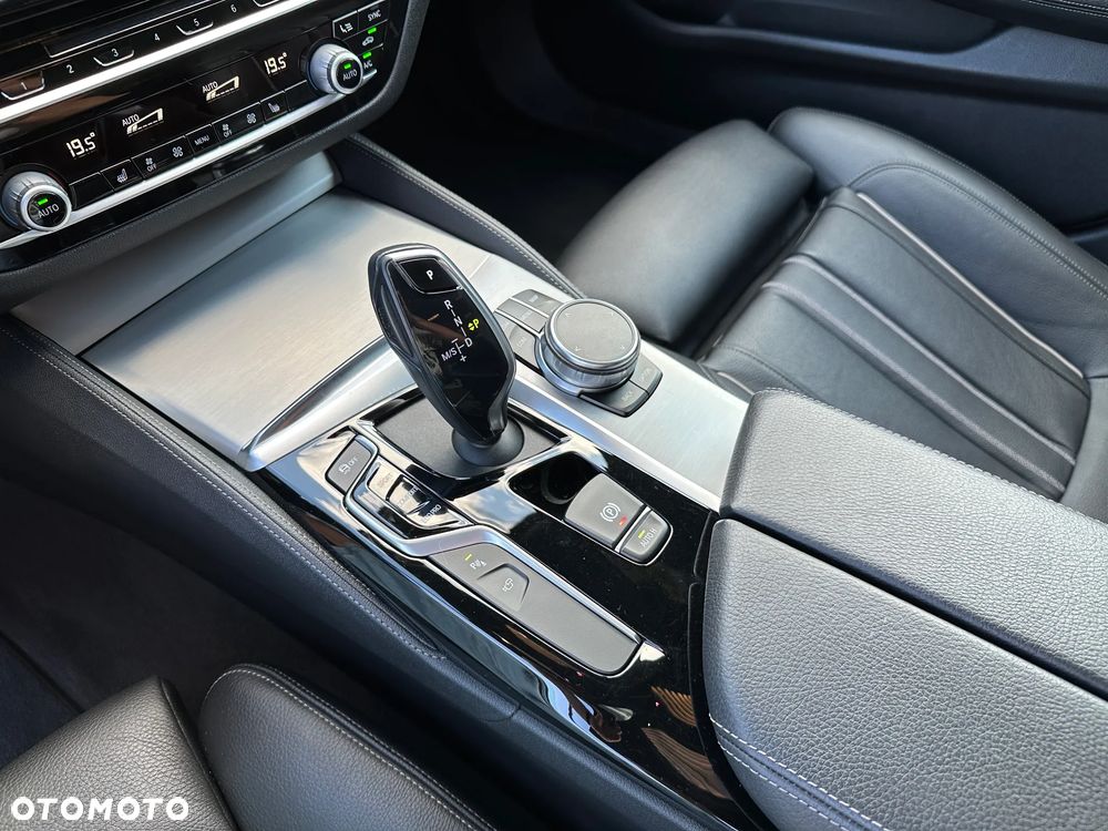 BMW Seria 5 - 18